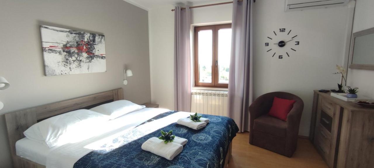 Sobe Bukaleta Loznati Bed & Breakfast ภายนอก รูปภาพ